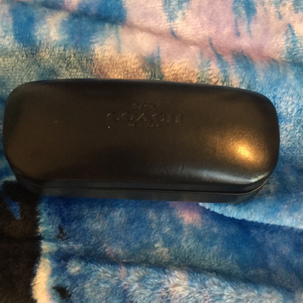 black sunglasses holder